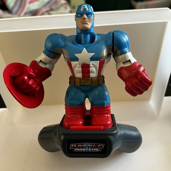 2013 Hasbro Battle Masters Slam Marvel Captain‎ America Figure W/controller - Picture 2 of 6